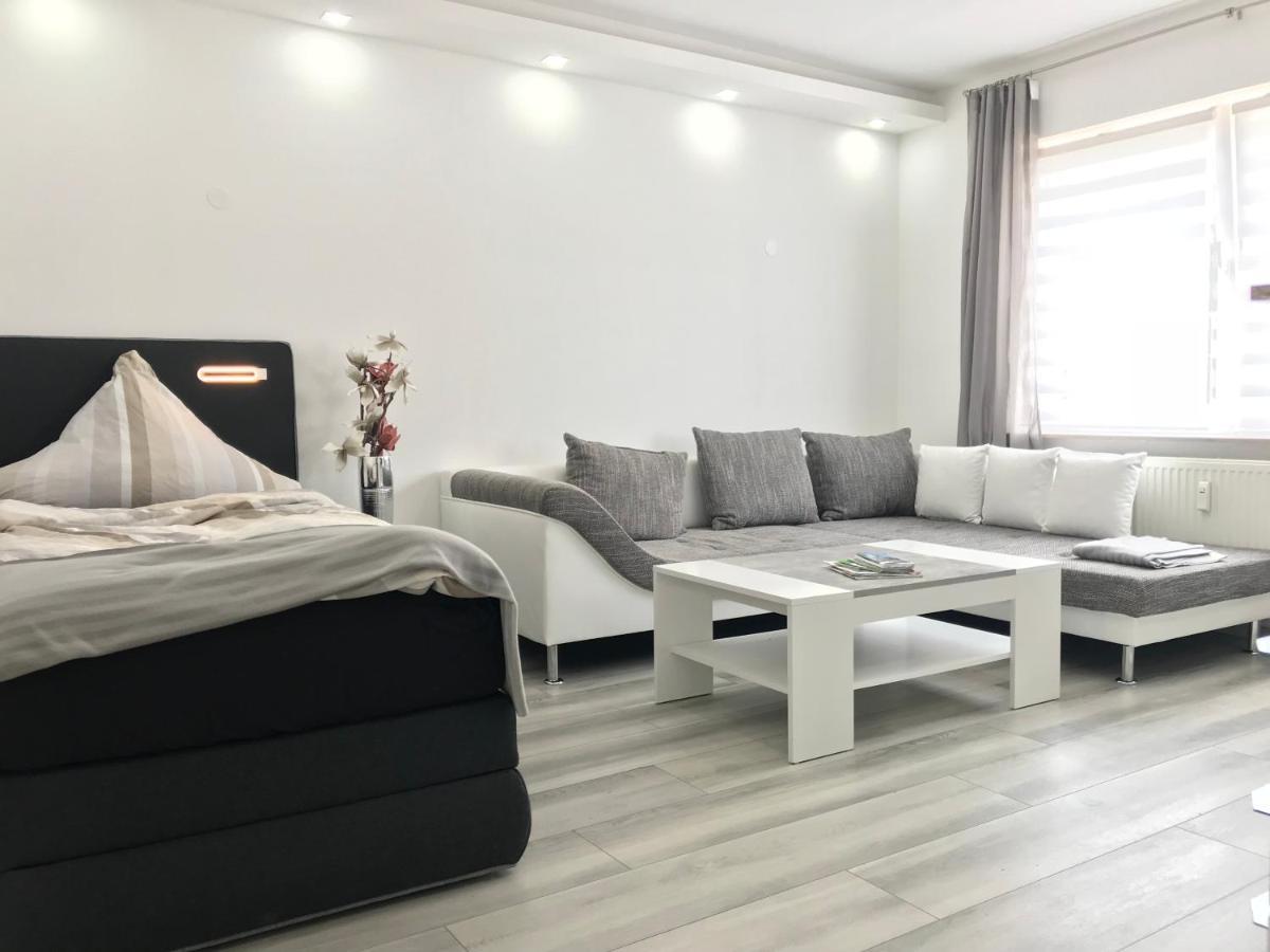 Aparts House - Balkon-Wifi-Kitchen Έσσεν Εξωτερικό φωτογραφία