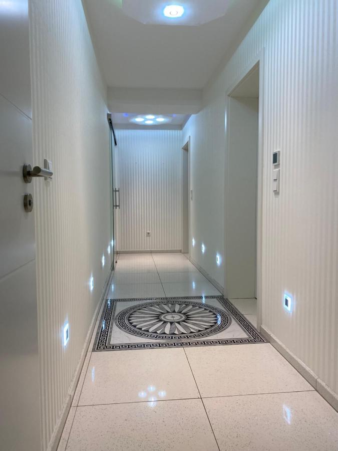 Aparts House - Balkon-Wifi-Kitchen Έσσεν Εξωτερικό φωτογραφία